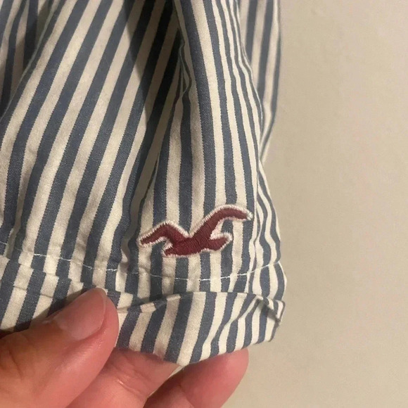 Abercrombie & Fitch Belted Mini Navy Blue Skirt & Hollister pleated skirt Small - Picture 10 of 11